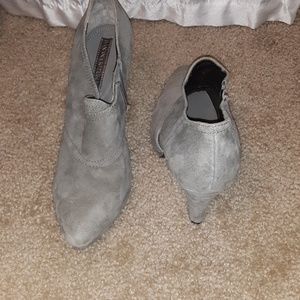 Banana Republic  pumps